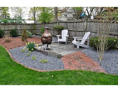 19 Guernsey St, Medway, MA 02053 - photo 3