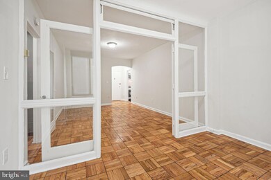 General Scott Apartments unit 616, Washington, DC 20036 - photo 7