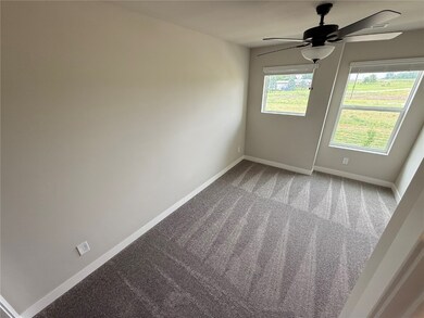 9317 Snowberry Dr SW, Cedar Rapids, IA 52404 - photo 6