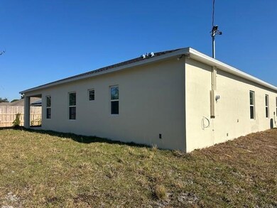 1618 SE Shepard Ln, Port St. Lucie, FL 34983 - photo 5