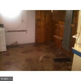 1560 Barrett Rd, Gwynn Oak, MD 21207 - photo 7