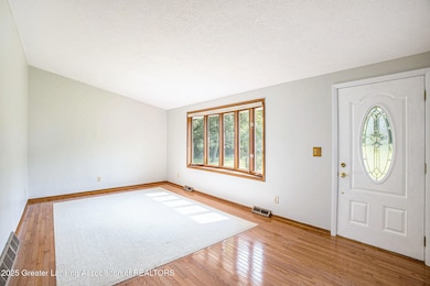 6379 Foster Rd, Haslett, MI 48840 - photo 2