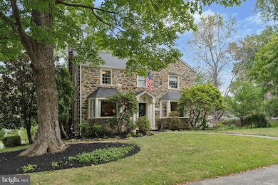 5265 Apache Ln, Drexel Hill, PA 19026 - photo 3