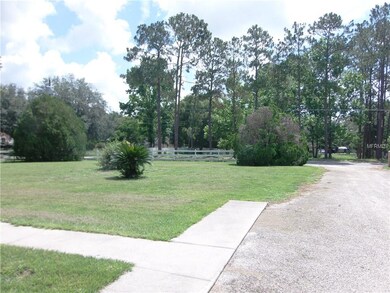 VIEW OF FRONT YARD