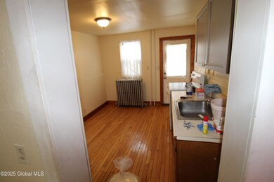 23 Benson St, Albany, NY 12206 - photo 6