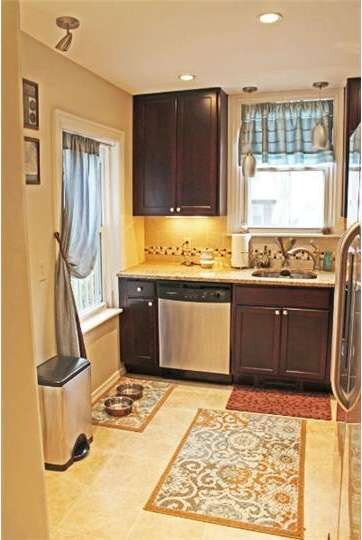 2444 Cumberland Ave, Reading, PA 19606 - photo 2