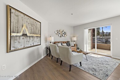 5-web-or-mls-310-n-promenade-loop-208