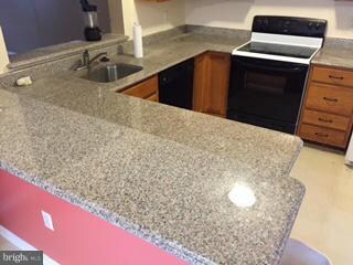 14624 Almanac Dr, Burtonsville, MD 20866 - photo 2