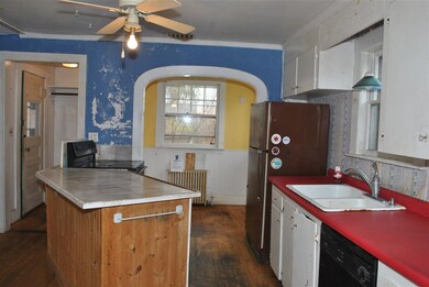 38 Pearl St, Dover, NH 03820 - photo 7