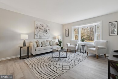 37489 E Lakeland Dr, Mechanicsville, MD 20659 - photo 5