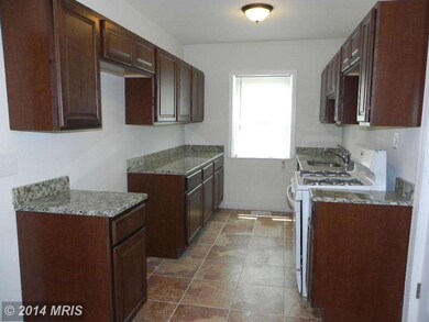 833 Balboa Ave, Capitol Heights, MD 20743 - photo 5