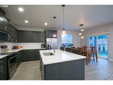 6400 NE 49th Cir, Vancouver, WA 98661 - photo 5