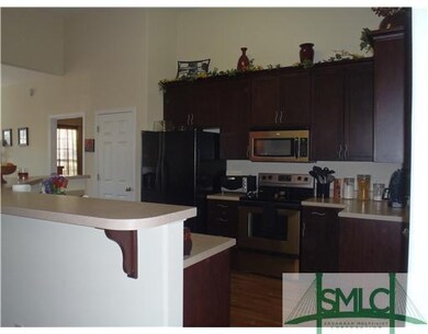Kitchen. With custom 42