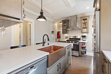 504 Main St unit 2, Watertown, MA 02472 - photo 2