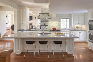 35 Winsor Way, Weston, MA 02493 - photo 3