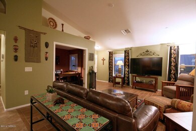 Living room 2