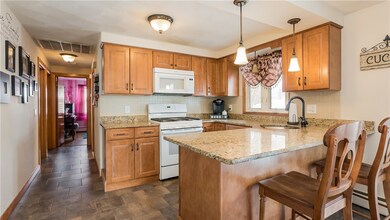 23 City View Pkwy, Johnston, RI 02919 - photo 7