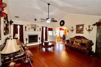 9502 Whaleys Lake Trace, Jonesboro, GA 30238 - photo 3