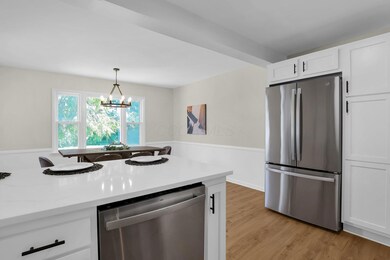 1-web-or-mls-40-n-chesterfield-rd