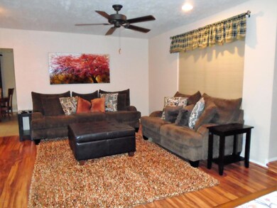 4632 W Lawrence Ln, Glendale, AZ 85302 - photo 2