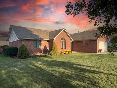 834 Deerfield Rd, Anderson, IN 46012 - photo 2