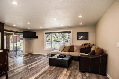 20682 Whitecliff Cir, Bend, OR 97702 - photo 4