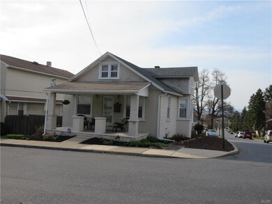 Corner lot