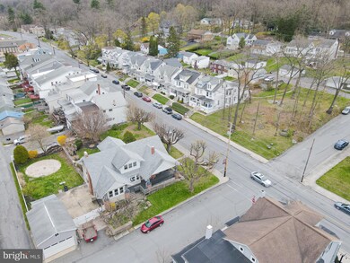 701 E Broad St, Tamaqua, PA 18252 - photo 4