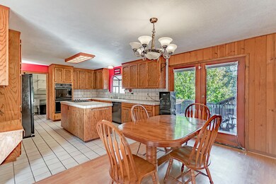 21293 Jennifer Dr, Redding, CA 96003 - photo 3