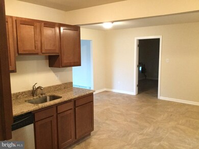 135 Torrington Ln, Willingboro, NJ 08046 - photo 4