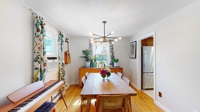 26 Prentiss St, Malden, MA 02148 - photo 4