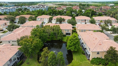 277 Valencia Cir, Saint Petersburg, FL 33716 - photo 6