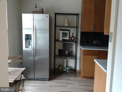 19317 Running Cedar Ct, Germantown, MD 20876 - photo 4