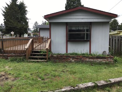 830 SE Port Ave, Lincoln City, OR 97367 - photo 3