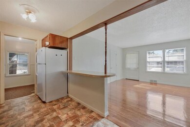 841 S Apache Dr, Wichita, KS 67207 - photo 7