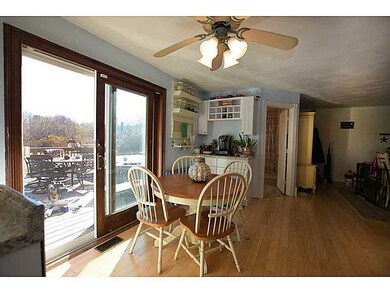 129 Dawn Marie Ct, North Kingstown, RI 02852 - photo 3