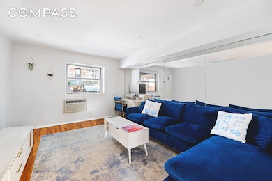 211 Thompson St unit LJ, New York, NY 10012 - photo 2