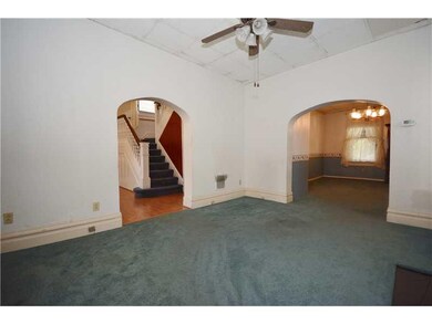 Living Room. The layout of the living room relativ