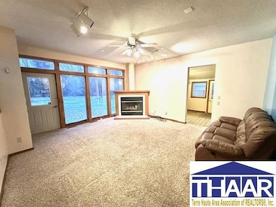 4376 E Gross Dr, Terre Haute, IN 47802 - photo 5