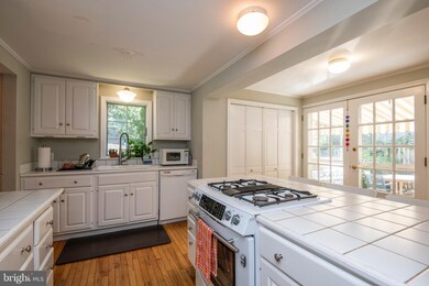 1156 Maplecrest Cir, Gladwyne, PA 19035 - photo 6