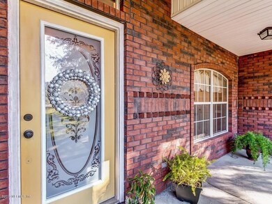 Door2