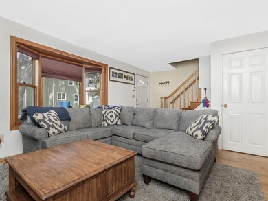 43 Merrymount Rd unit 1, Quincy, MA 02169 - photo 3
