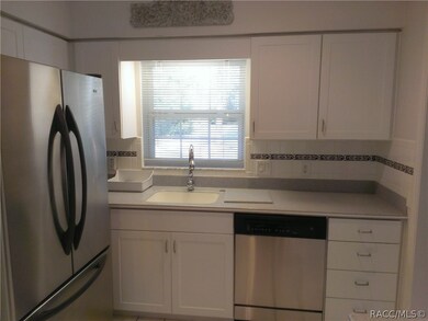 18381 SW 69th Loop, Dunnellon, FL 34432 - photo 7