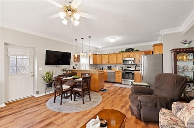 925 E 7th St unit 101, Jeffersonville, IN 47130 - photo 7