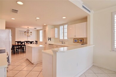 940 Turtle Cove Ln unit 210, Vero Beach, FL 32963 - photo 5