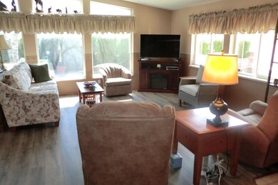 Living Rm