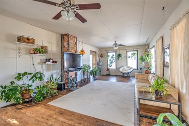 610 S Lombard Ln, Skiatook, OK 74070 - photo 4