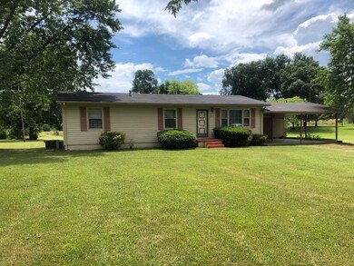 1993 S Cannon Blvd, Shelbyville, TN 37160 - photo 2