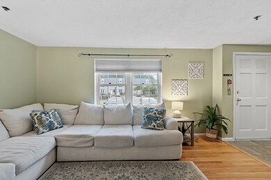 161 Flower Ln unit 8, Dracut, MA 01826 - photo 5