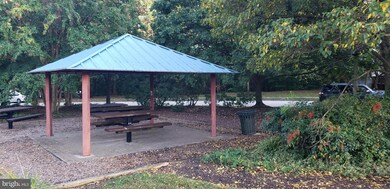 9667 Horsham Dr, Laurel, MD 20723 - photo 7